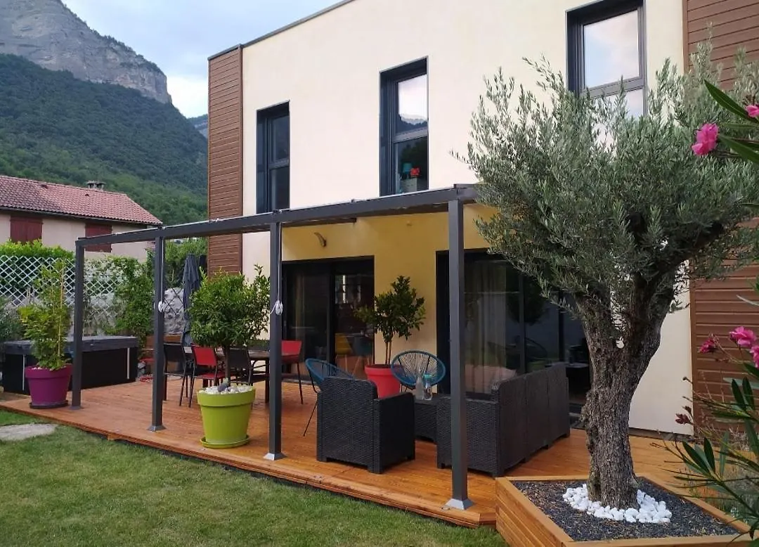 Homestay Cocon Au Pied De La Chartreuse Apartment Lumbin
